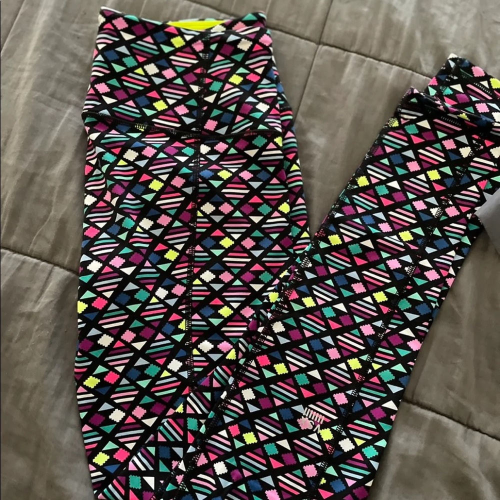 Victoria’s Secret sports leggings